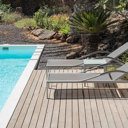 Majanicho Rock By Aura Collection Villa