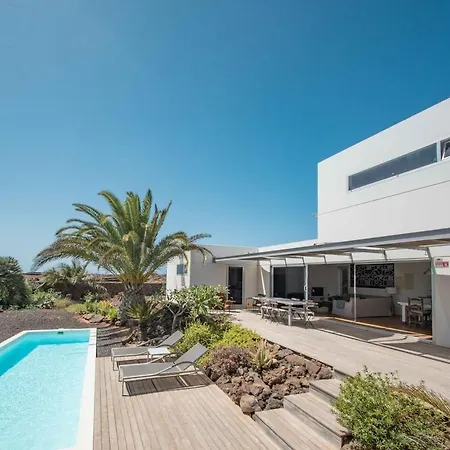 Majanicho Rock By Aura Collection Villa